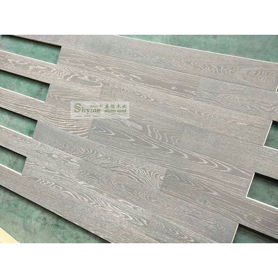 灰色 橡木 拉丝 三层实木复合地板 冷色 锁扣地暖 多层复合厂家